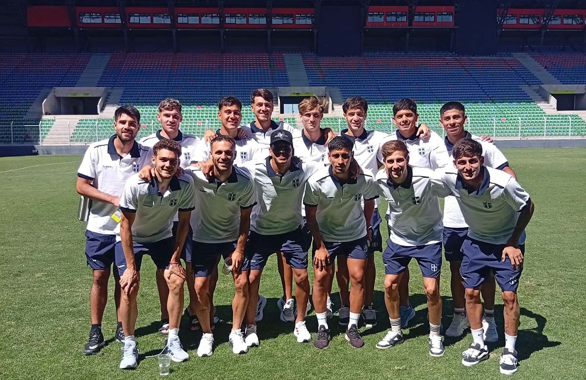 Atenas jugó amistosos en San Luis.