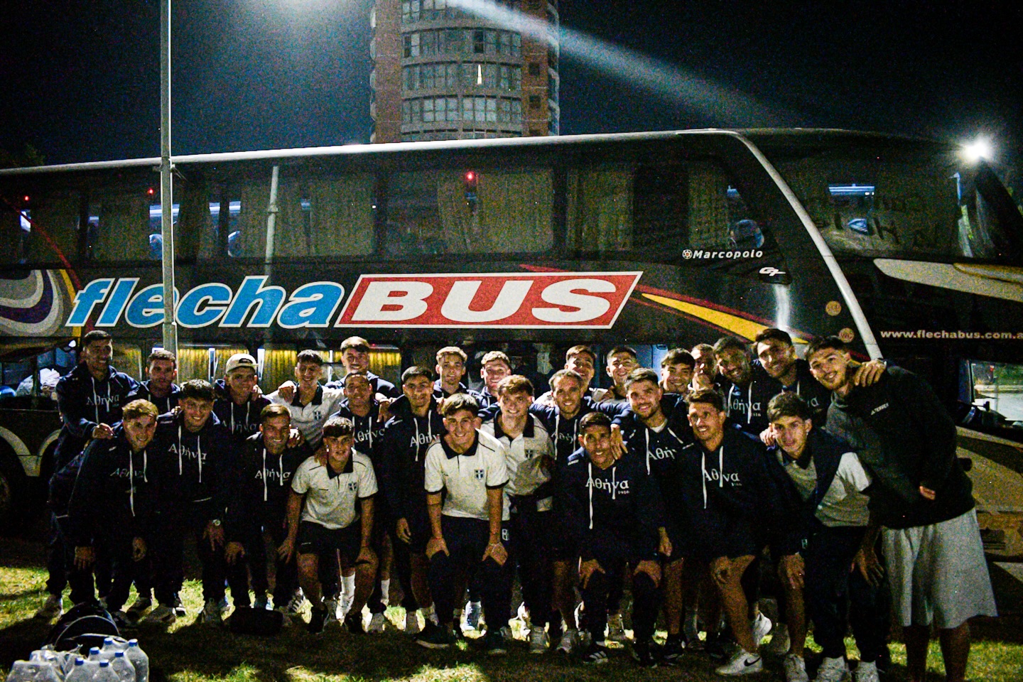 Atenas fue despedido por su gente y ya se enfoca en Copa Argentina.