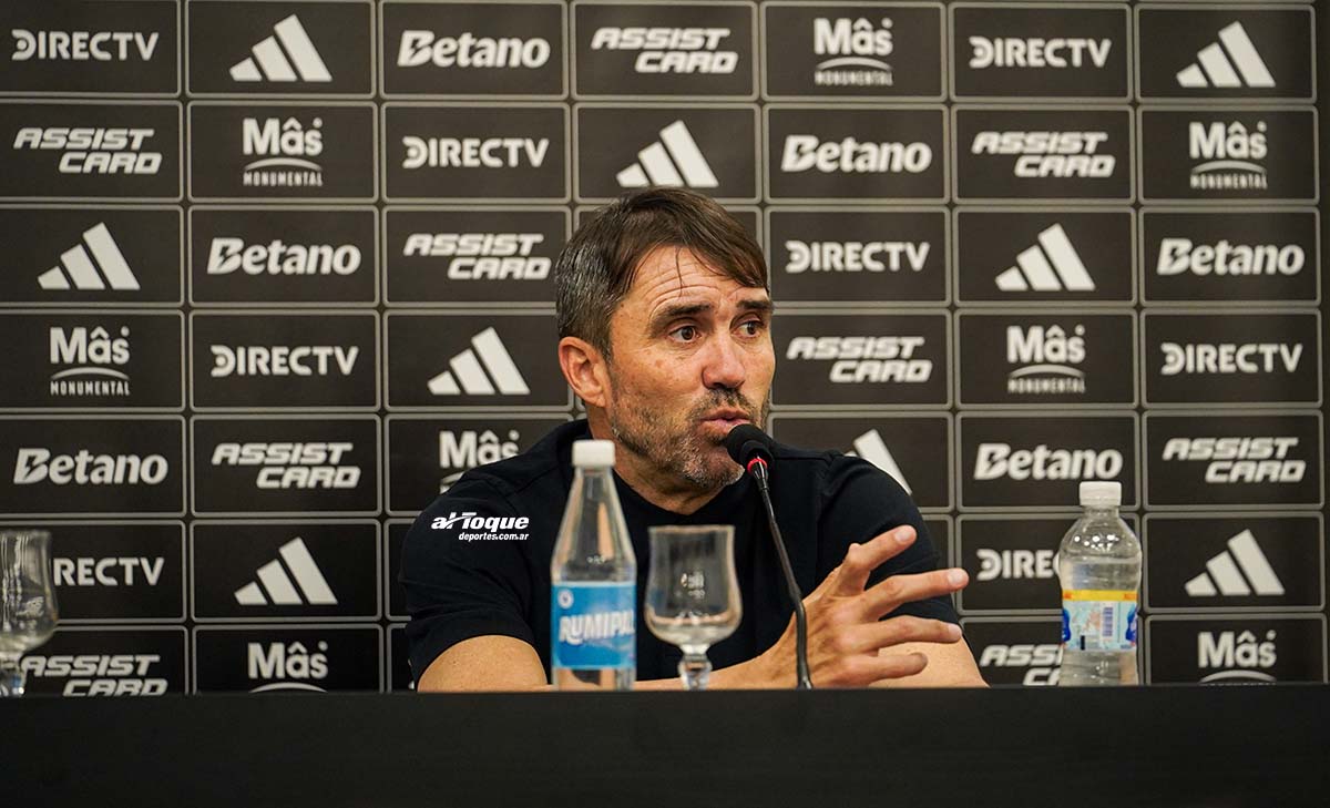 “El partido fue malísimo”: el análisis de Eduardo Coudet tras el triunfo de River en Río Cuarto.