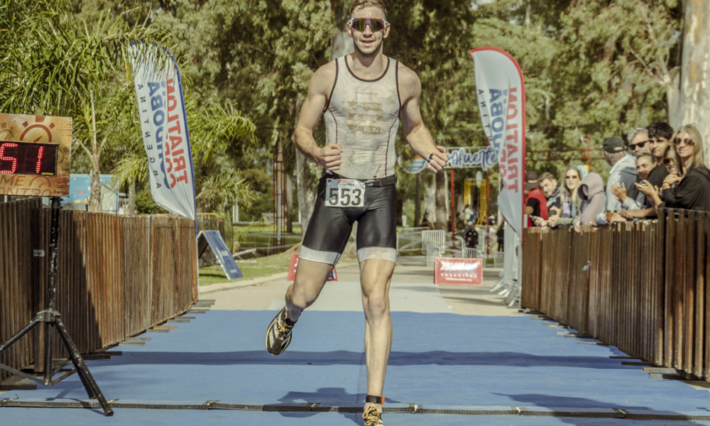 Magnano rumbo a Perú: el nadador de la UNRC dirá presente en los FISU América Games 2026.