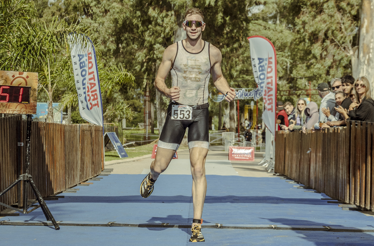 Magnano rumbo a Perú: el nadador de la UNRC dirá presente en los FISU América Games 2026.