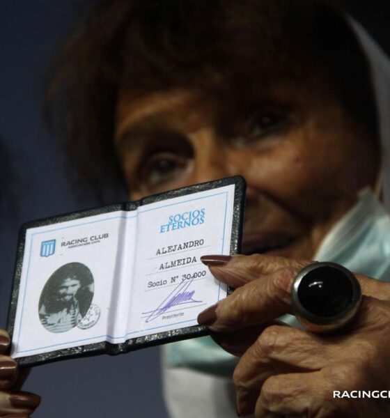 Taty Almeida, Madre de Plaza de Mayo, madre de madres, madre de Alejandro, de Fabiana y de Jorge, madre de luchas que jamás se agotan.