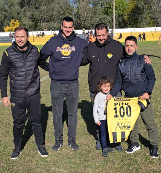 Ractoret llegó a los 100 partidos y sigue haciendo historia en Acción Juvenil.