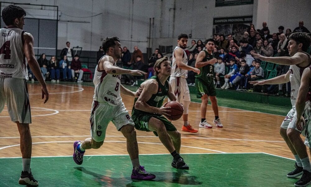 Banda Norte festejó ante Unión de Oncativo en el último juego de la regular.