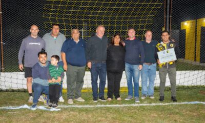 Apoyo a instituciones: se entregaron materiales deportivos a siete clubes sociales de la ciudad.