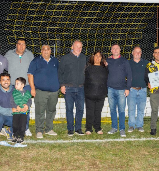 Apoyo a instituciones: se entregaron materiales deportivos a siete clubes sociales de la ciudad.