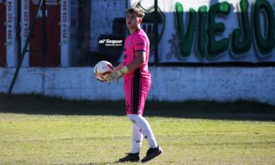 Debut en medio de la adversidad: Mateo Franco dio la cara en el arco de Municipal.