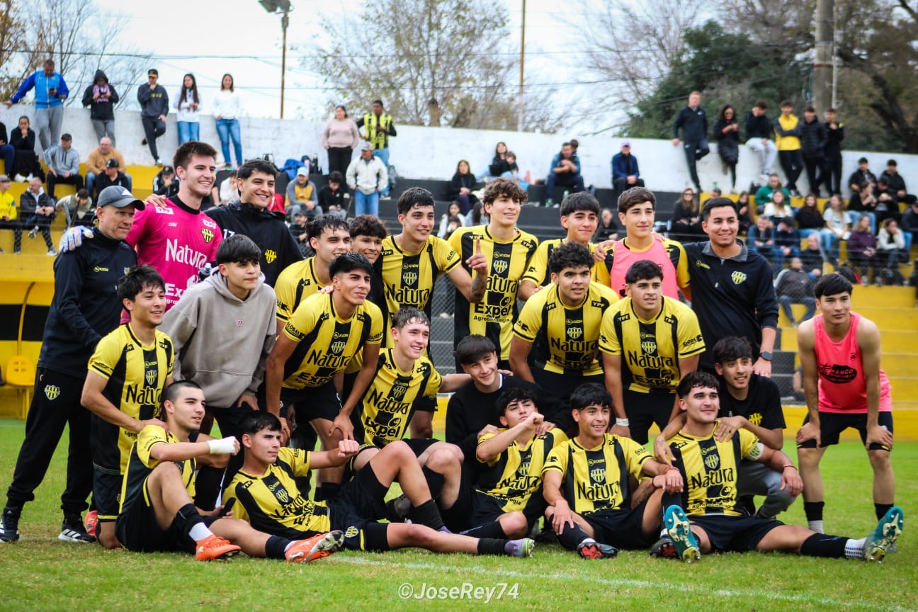 Acción Juvenil conquistó la Tercera División A con tres fechas de anticipación.