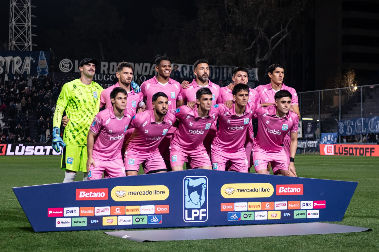 Estudiantes cayó en Mendoza ante Independiente Rivadavia.