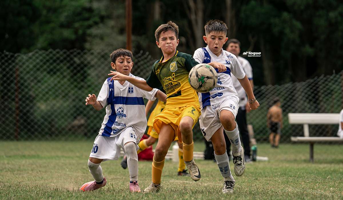 La Liga impulsará talleres de concientización para combatir la violencia en el fútbol formativo.