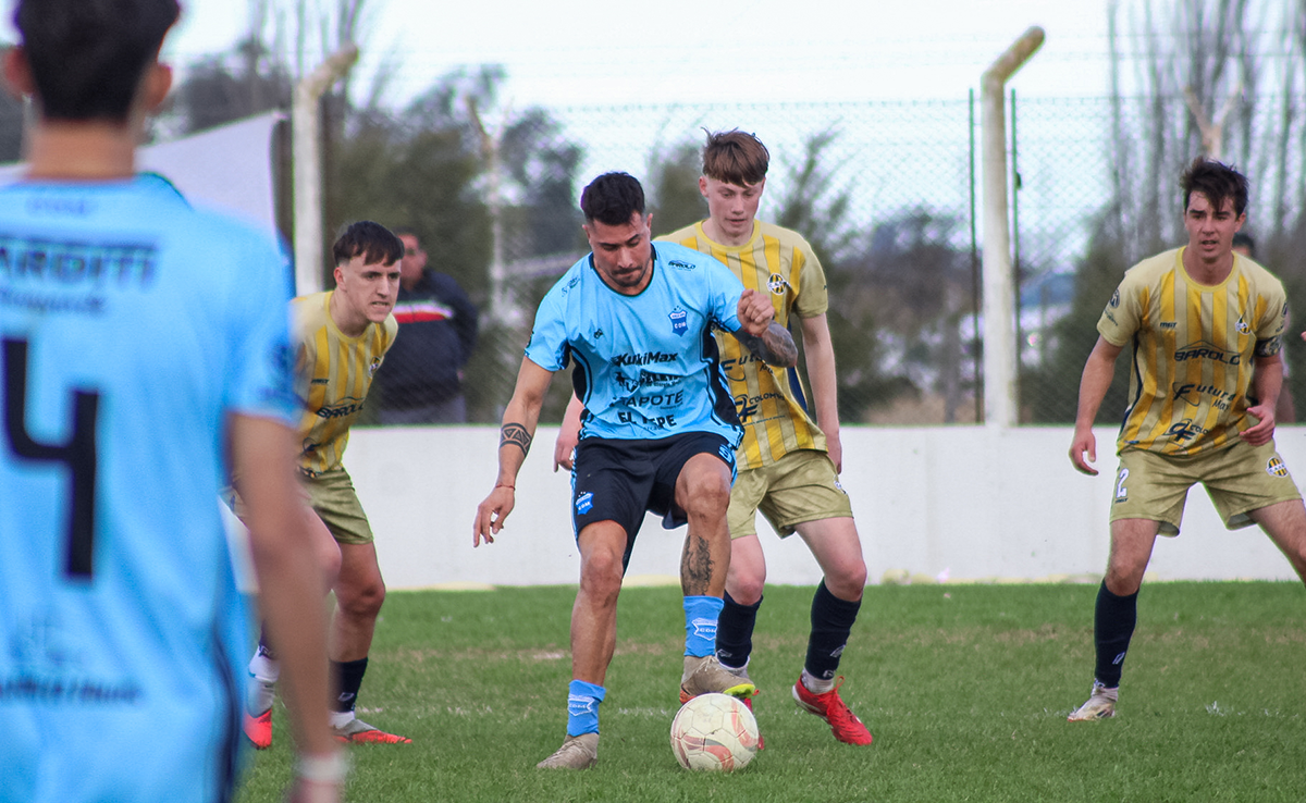 Municipal de Adelia María se quedó con una nueva edición del clásico y dio otro paso importante en su camino por el Torneo Clausura de Primera A de la Liga Regional de Río Cuarto. En el marco de la octava fecha, el equipo conducido por Misael Lichieri se impuso 1-0 ante Atlético Adelia María en el estadio “Miguel Puerino”.
