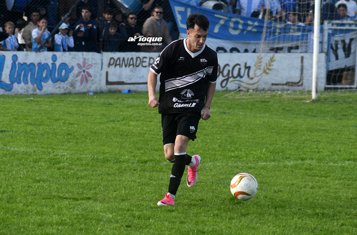 Gómez: “Supimos pararnos bien y seguimos pisándole los talones a los punteros”.
