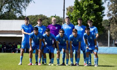 El Celeste cayó 2-1 ante el Rojo en el predio Aimar, por la fecha 14 de la Zona B del Torneo Proyección. El equipo riocuartense llevaba nueve partidos consecutivos sin perder y quedó quinto, fuera de los puestos de clasificación a cuartos de final.