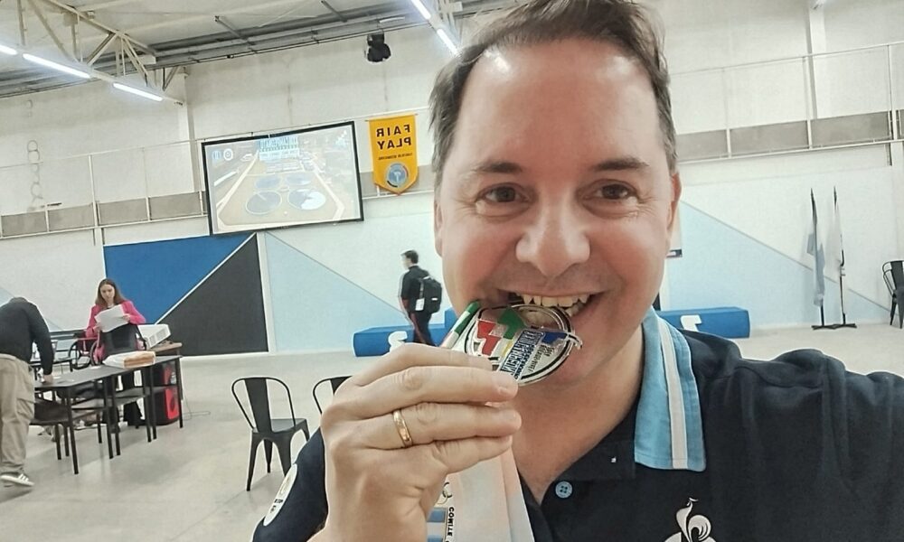 Javier Beviacqua fue subcampeón sudamericano en pistola libre a 50 metros.