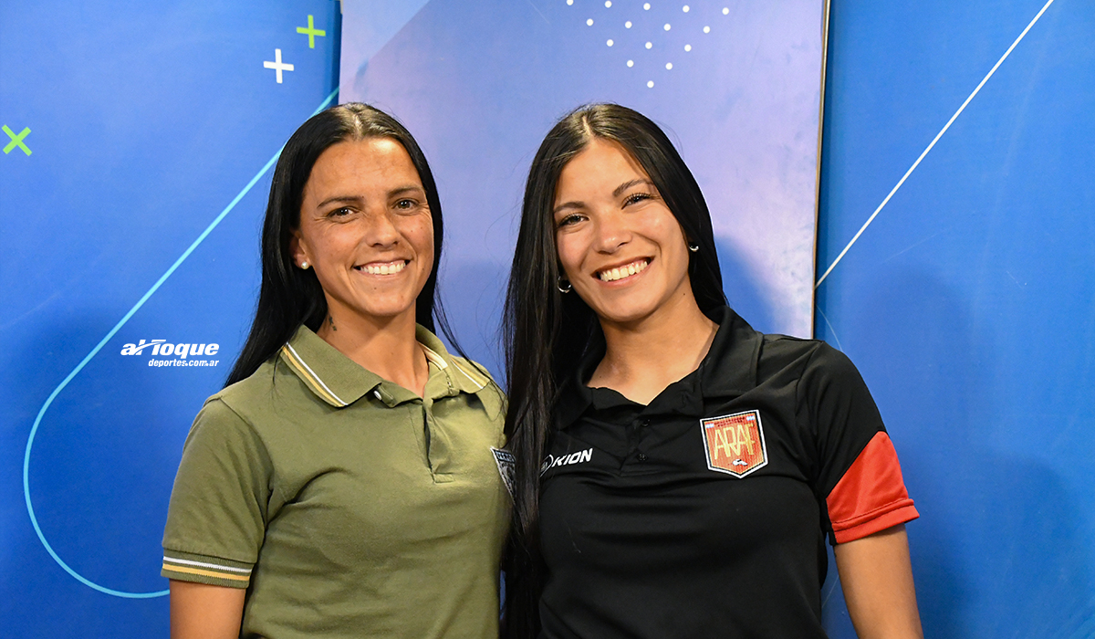 Noelia Tissera y Camila Cardoso debutaron como juezas principales en el fútbol masculino de la Liga Regional de Río Cuarto.